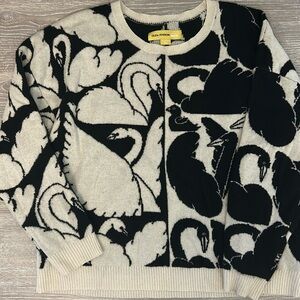100% cashmere Cecilia Pettersson (for Maeve). Black and white. Sz X-Large.